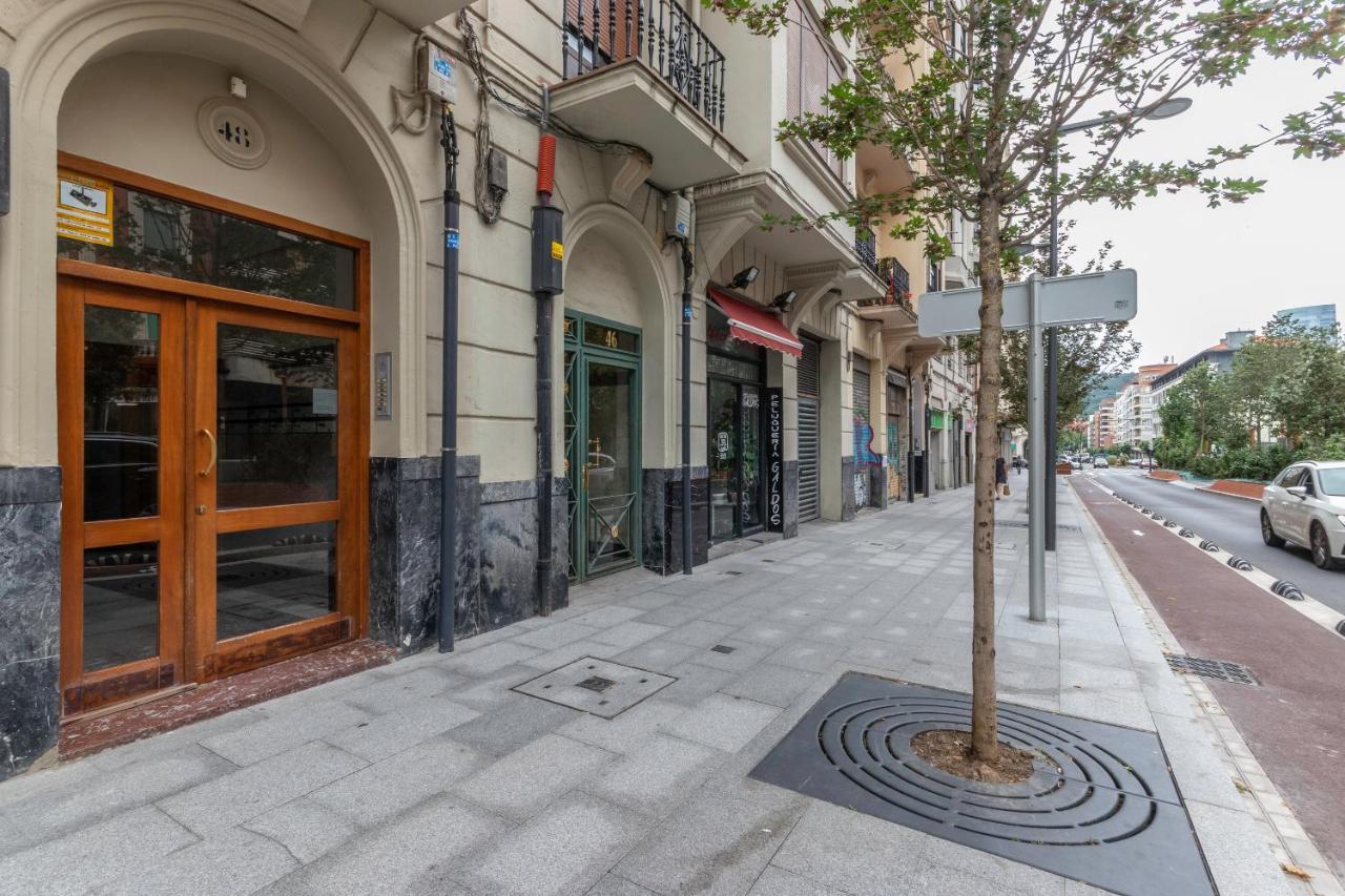 Apartamento La Alameda De Indautxu Bilbao Exterior photo